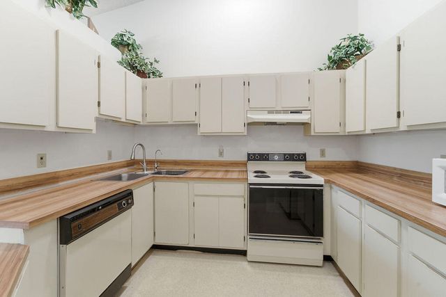 6519 Chasewood Drive E, Jupiter, FL 33458