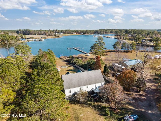 649 Credle Drive, Bath, NC 27808