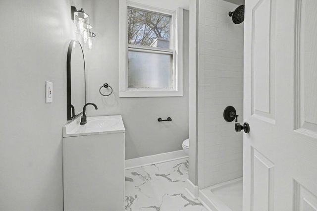 335 E 17th Street, Covington, KY 41014