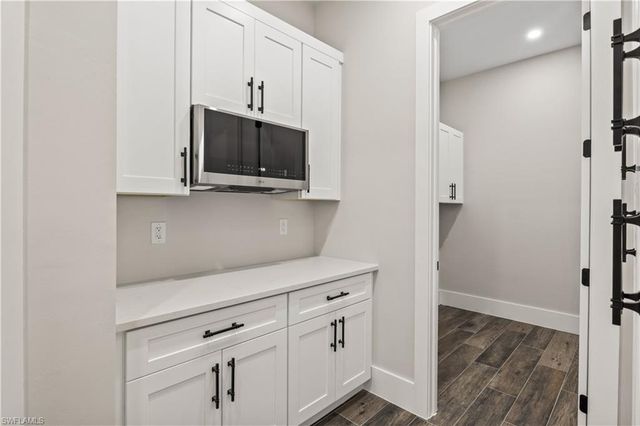 3906 SW 6th TER, Cape Coral, FL 33991