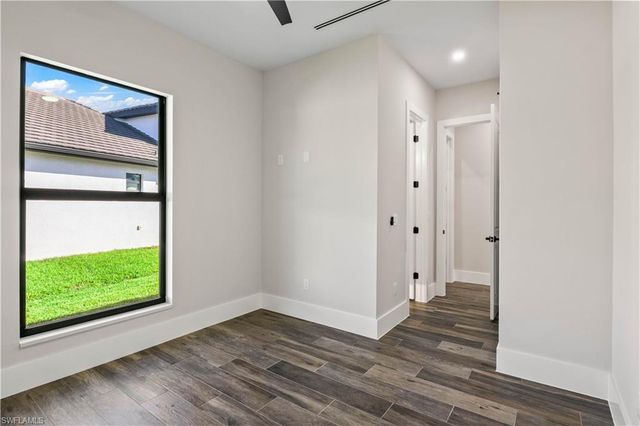 3906 SW 6th TER, Cape Coral, FL 33991