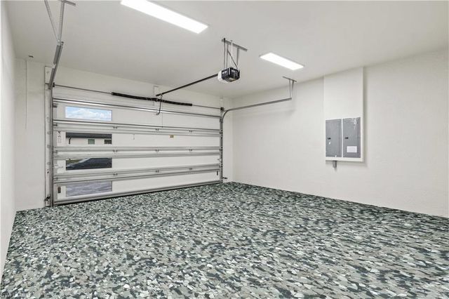 3906 SW 6th TER, Cape Coral, FL 33991