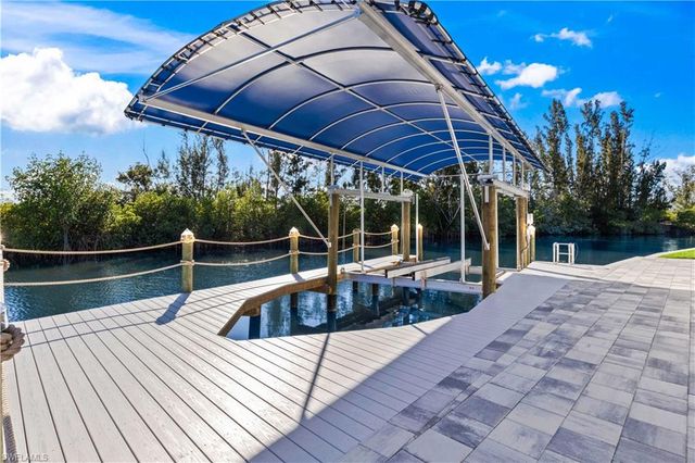 3906 SW 6th TER, Cape Coral, FL 33991