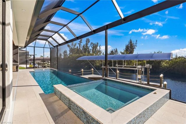 3906 SW 6th TER, Cape Coral, FL 33991