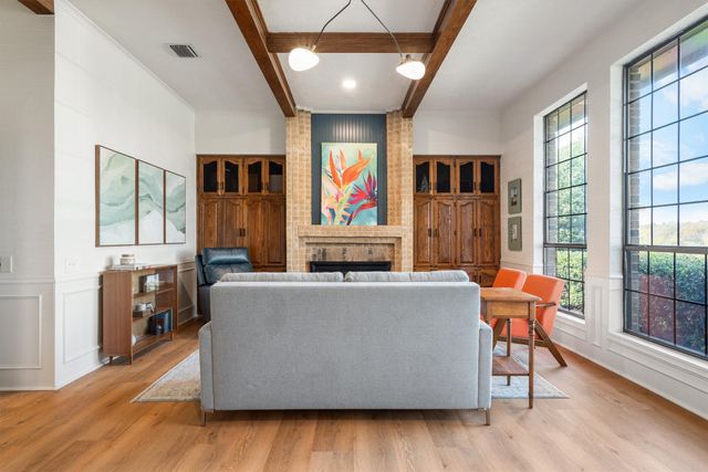 1636 Crooked Creek Drive, Carrollton, TX 75007