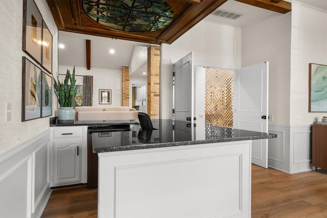 1636 Crooked Creek Drive, Carrollton, TX 75007