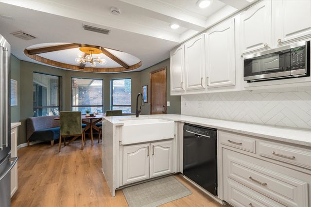 1636 Crooked Creek Drive, Carrollton, TX 75007