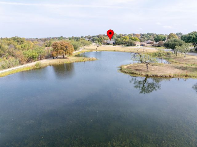 1636 Crooked Creek Drive, Carrollton, TX 75007