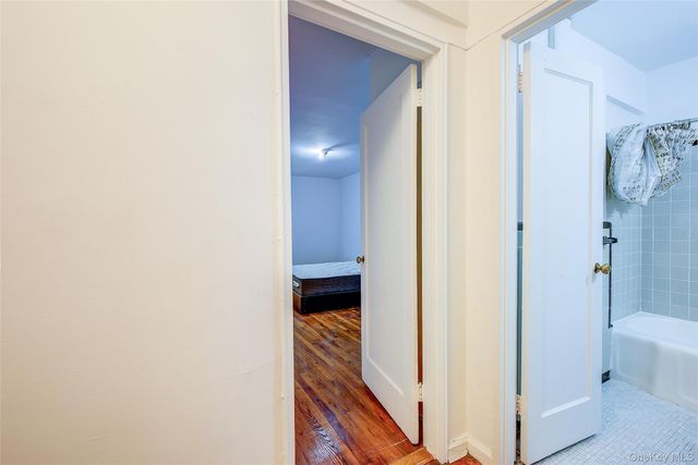 67-12 Yellowstone Boulevard D9, Forest Hills, NY 11375