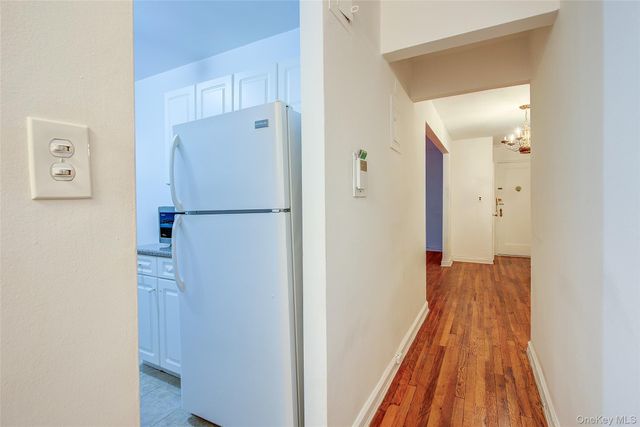 67-12 Yellowstone Boulevard D9, Forest Hills, NY 11375