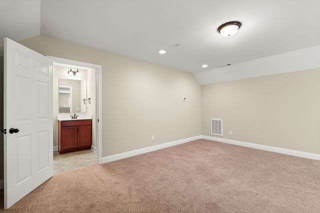 639 Weybridge Dr, Nolensville, TN 37135