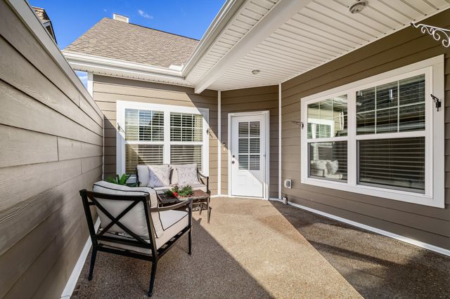 639 Weybridge Dr, Nolensville, TN 37135