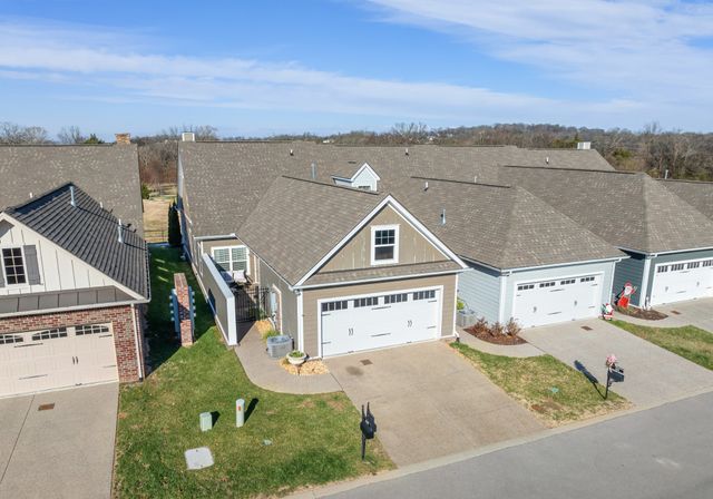 639 Weybridge Dr, Nolensville, TN 37135