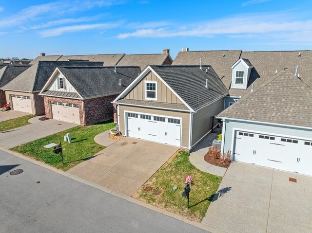 639 Weybridge Dr, Nolensville, TN 37135
