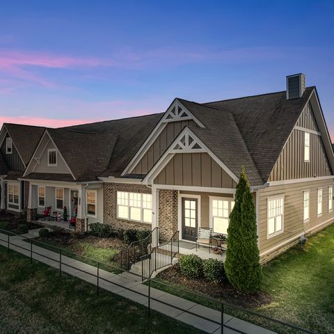 639 Weybridge Dr, Nolensville, TN 37135