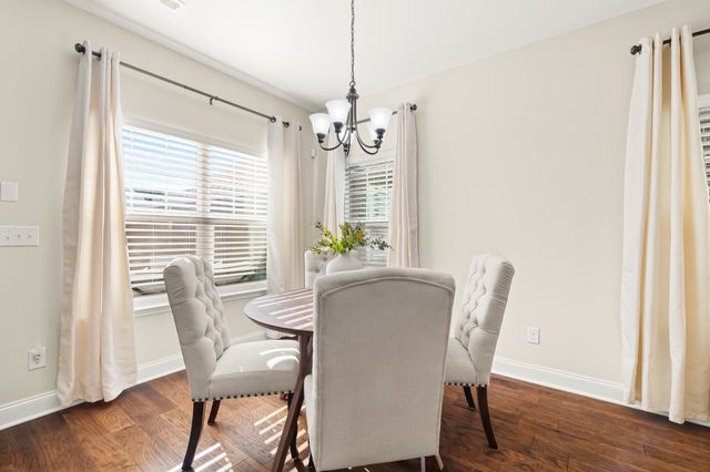 639 Weybridge Dr, Nolensville, TN 37135