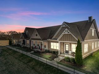 639 Weybridge Dr, Nolensville, TN 37135