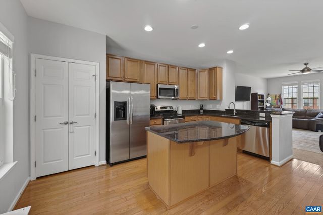 1997 ASHEVILLE DR, Charlottesville, VA 22901