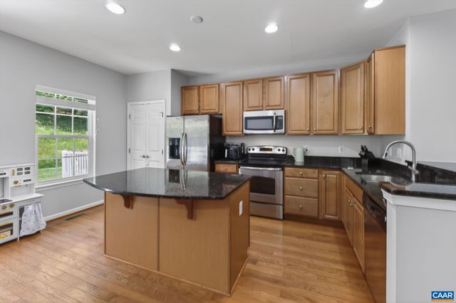 1997 ASHEVILLE DR, Charlottesville, VA 22901