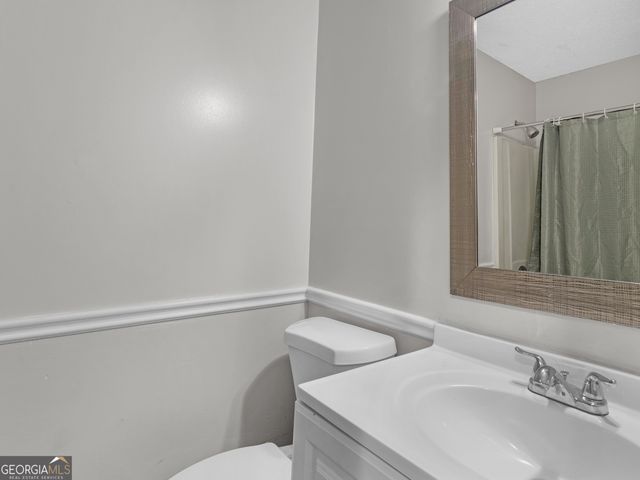 111 Neal Avenue, Stockbridge, GA 30281