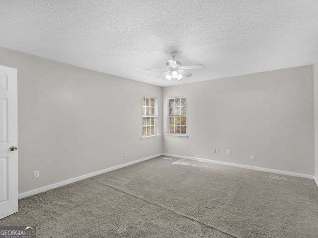 111 Neal Avenue, Stockbridge, GA 30281