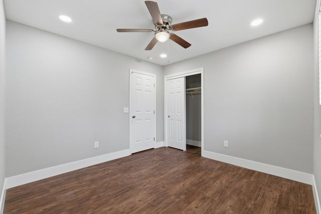 2344 N Turner Ct Court, Visalia, CA 93291