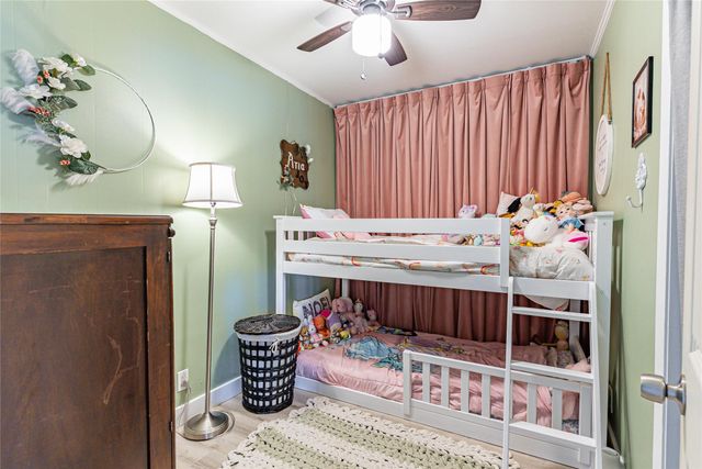 11010 3rd ST, Jonestown, TX 78645