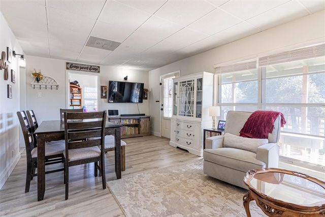 11010 3rd ST, Jonestown, TX 78645