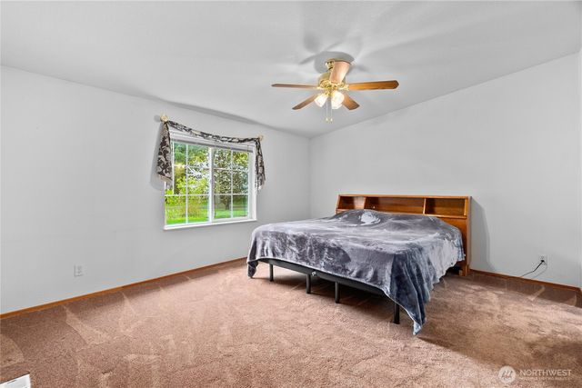 18437 Elderberry Street SW, Rochester, WA 98579