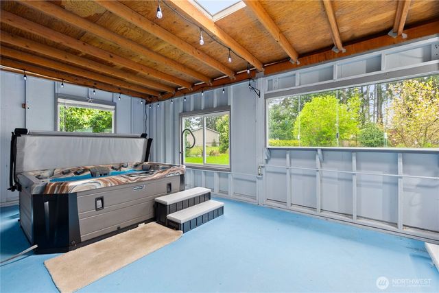 18437 Elderberry Street SW, Rochester, WA 98579