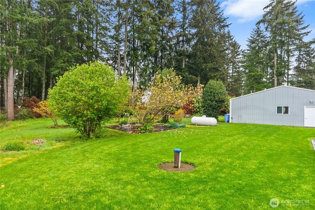 18437 Elderberry Street SW, Rochester, WA 98579