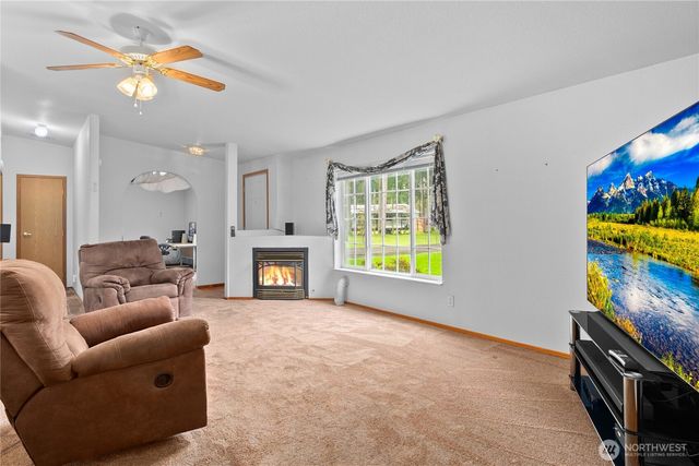 18437 Elderberry Street SW, Rochester, WA 98579