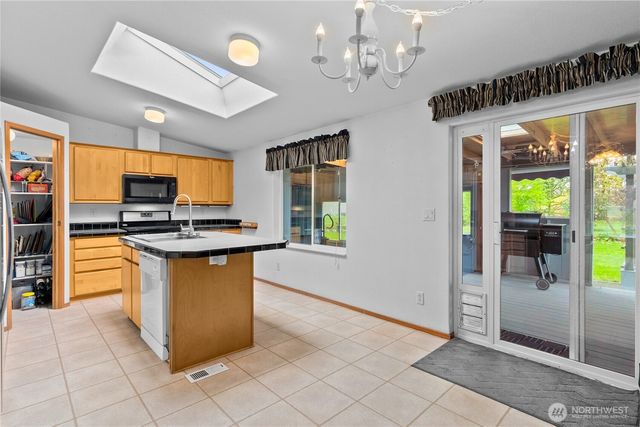 18437 Elderberry Street SW, Rochester, WA 98579