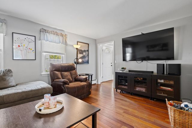 38 Monza Road, Nashua, NH 03064