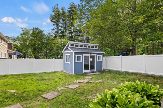 38 Monza Road, Nashua, NH 03064