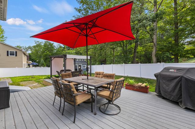 38 Monza Road, Nashua, NH 03064