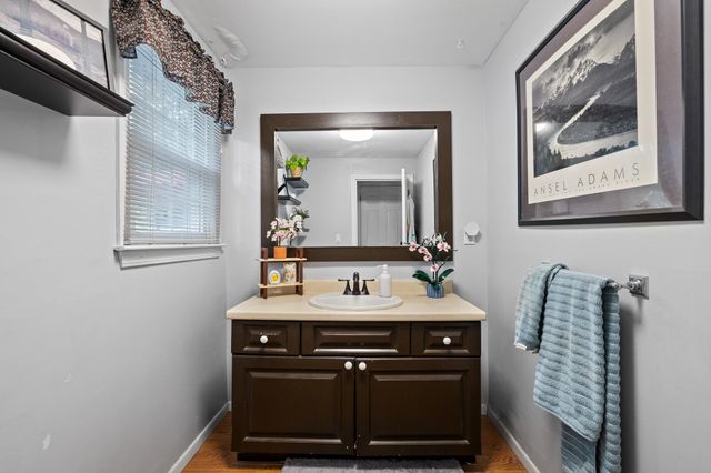 38 Monza Road, Nashua, NH 03064