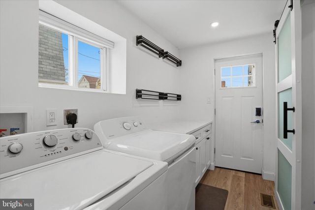 90 GREENFIELD AVE, Ardmore, PA 19003