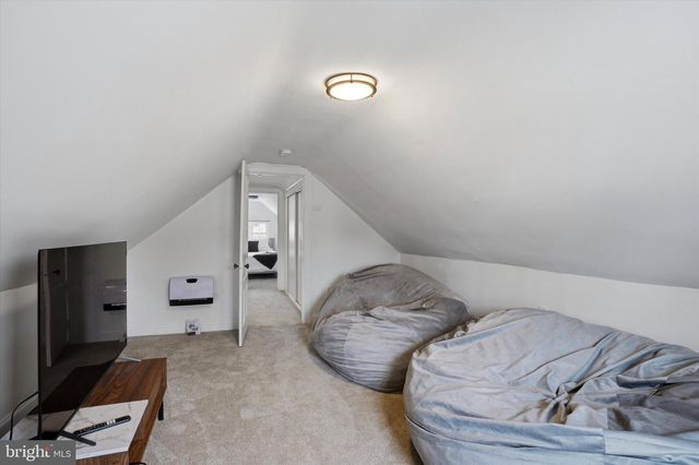 90 GREENFIELD AVE, Ardmore, PA 19003