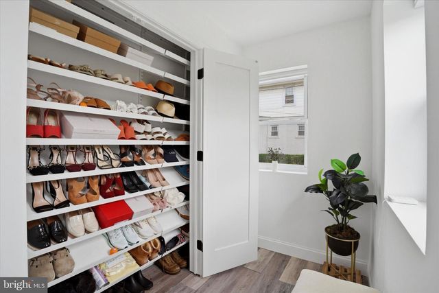 90 GREENFIELD AVE, Ardmore, PA 19003