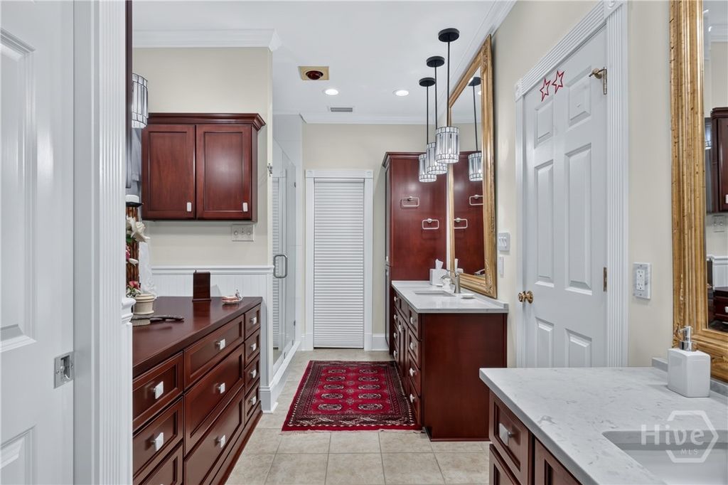 Image 27 of property listing at 2 Parsons Lane, Savannah, GA 31411