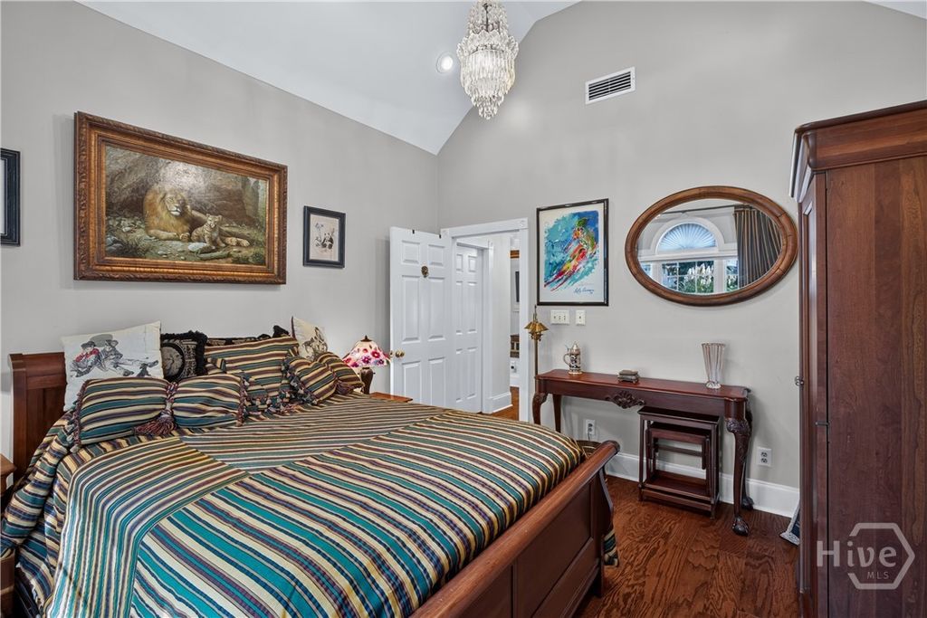 Image 39 of property listing at 2 Parsons Lane, Savannah, GA 31411