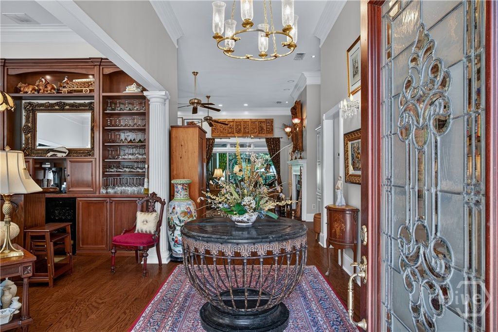 Image 4 of property listing at 2 Parsons Lane, Savannah, GA 31411