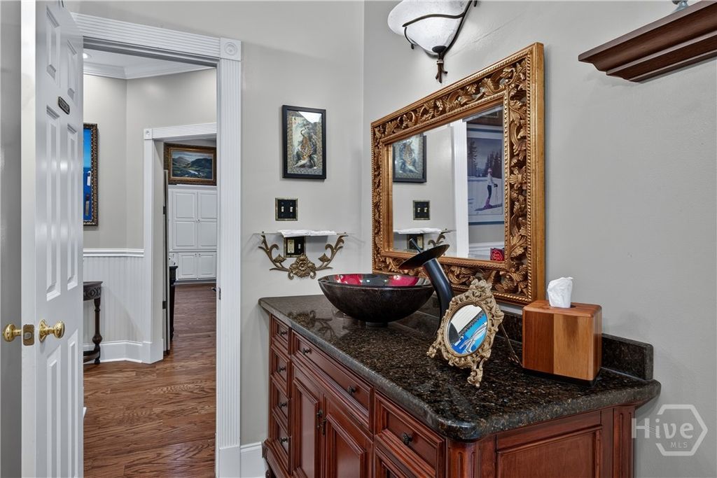 Image 43 of property listing at 2 Parsons Lane, Savannah, GA 31411