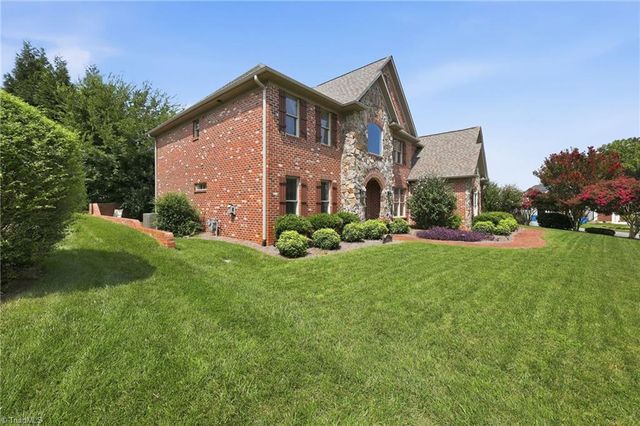 115 S River Hill Drive, Bermuda Run, NC 27006