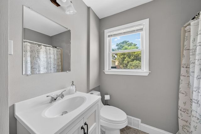 89 Cornell, New Bedford, MA 02740
