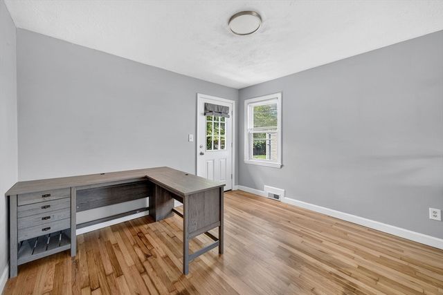 89 Cornell, New Bedford, MA 02740