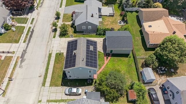 89 Cornell, New Bedford, MA 02740