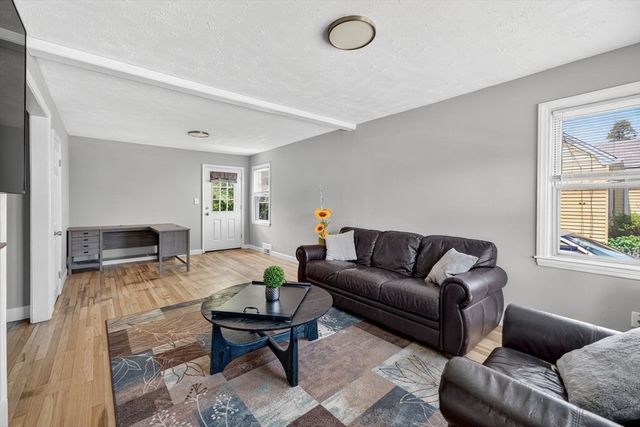 89 Cornell, New Bedford, MA 02740