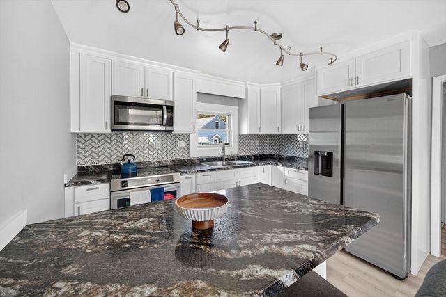 89 Cornell, New Bedford, MA 02740
